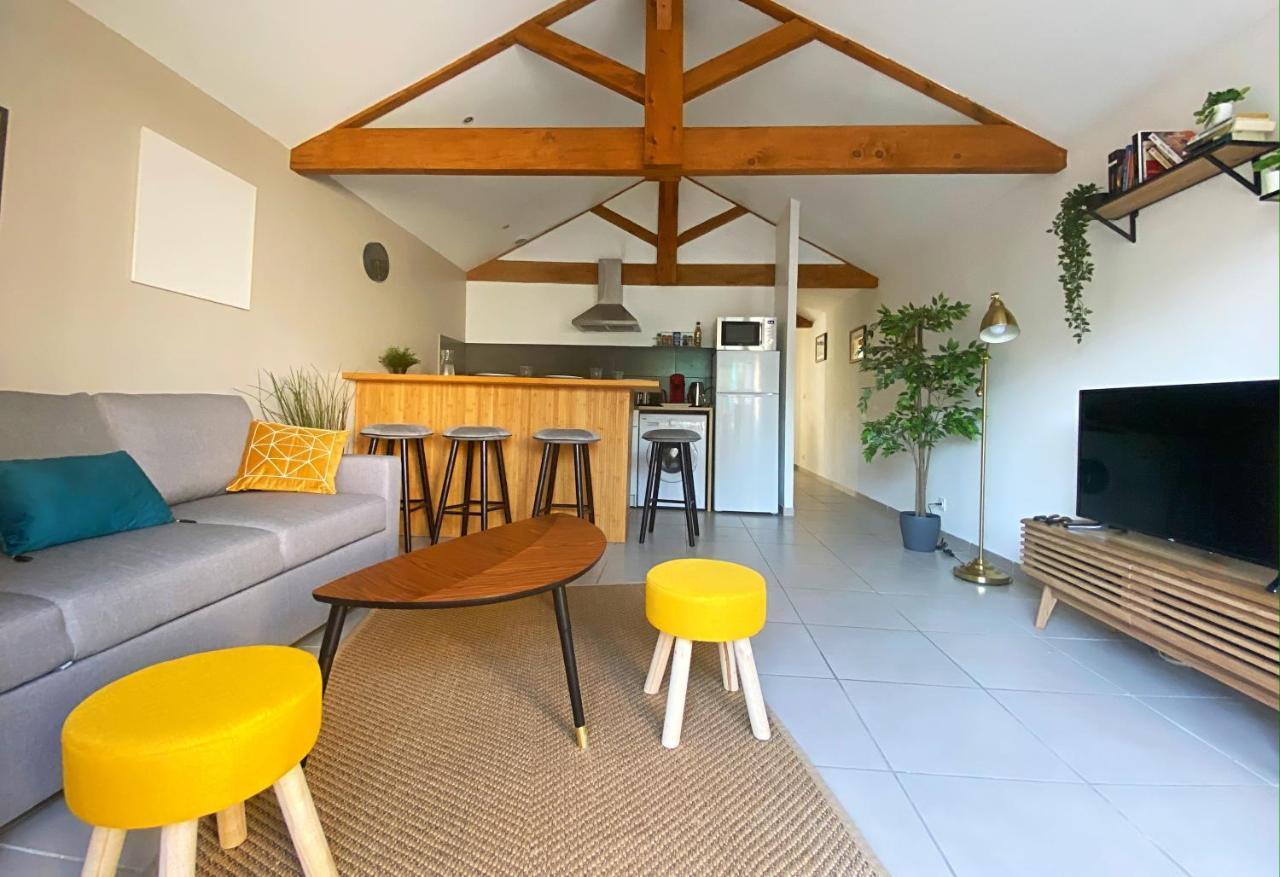 شقة Un Cocon Pour 2 Ou 4 - Merignac -Jacuzzi - Netflix - Tram A المظهر الخارجي الصورة